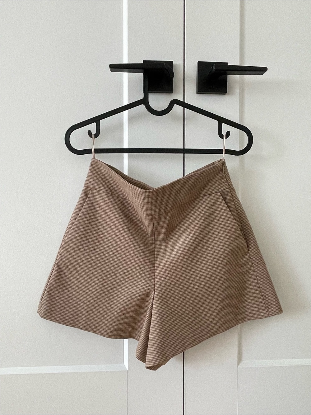 Zara High-Waist Tailored Women's Shorts - Gingham Tan XS